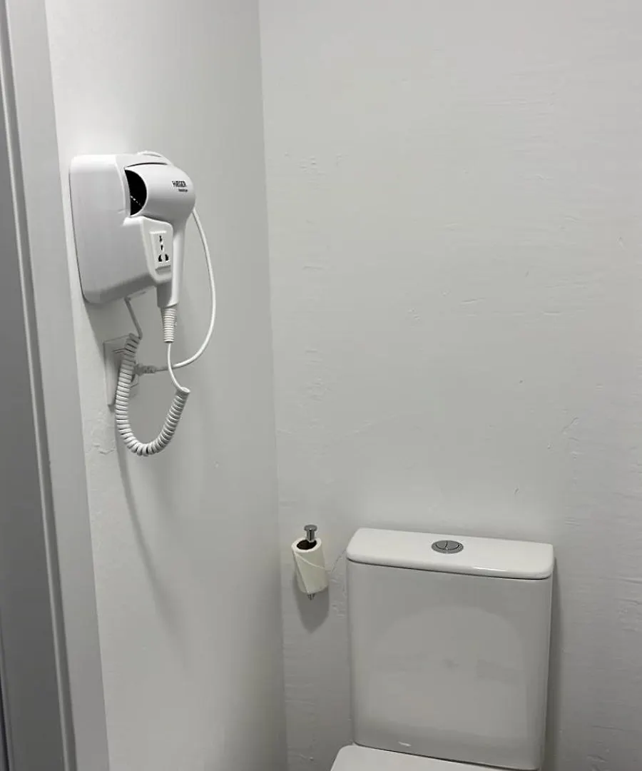 Hostal Nv Airport Málaga 0*,