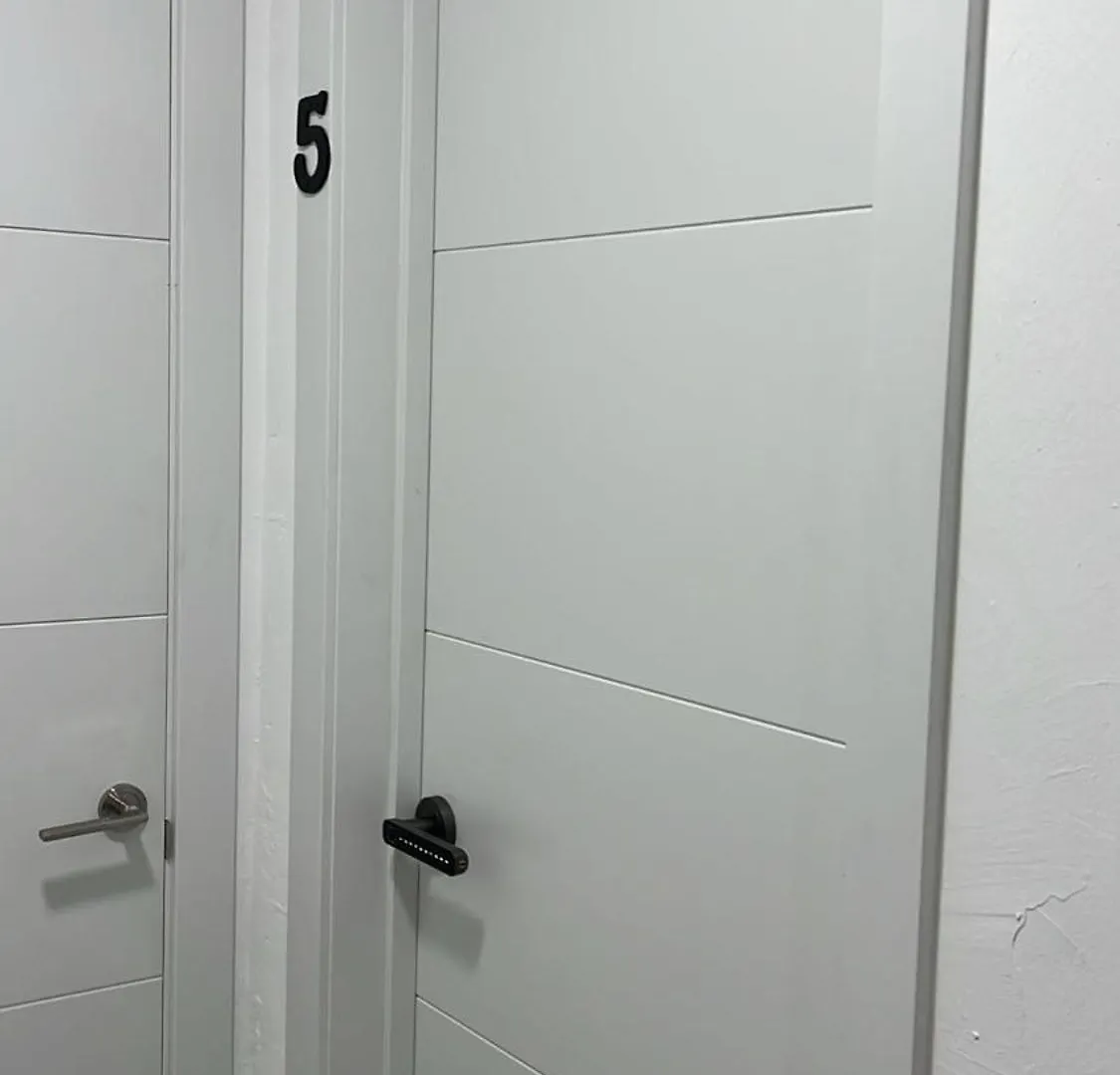 Hostal Nv Airport Málaga 0*,