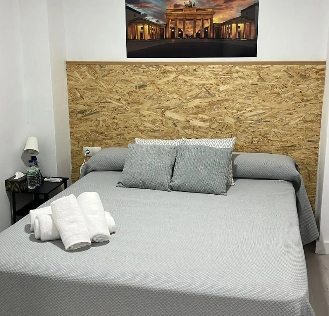 Guest house Hostal Nv Malaga