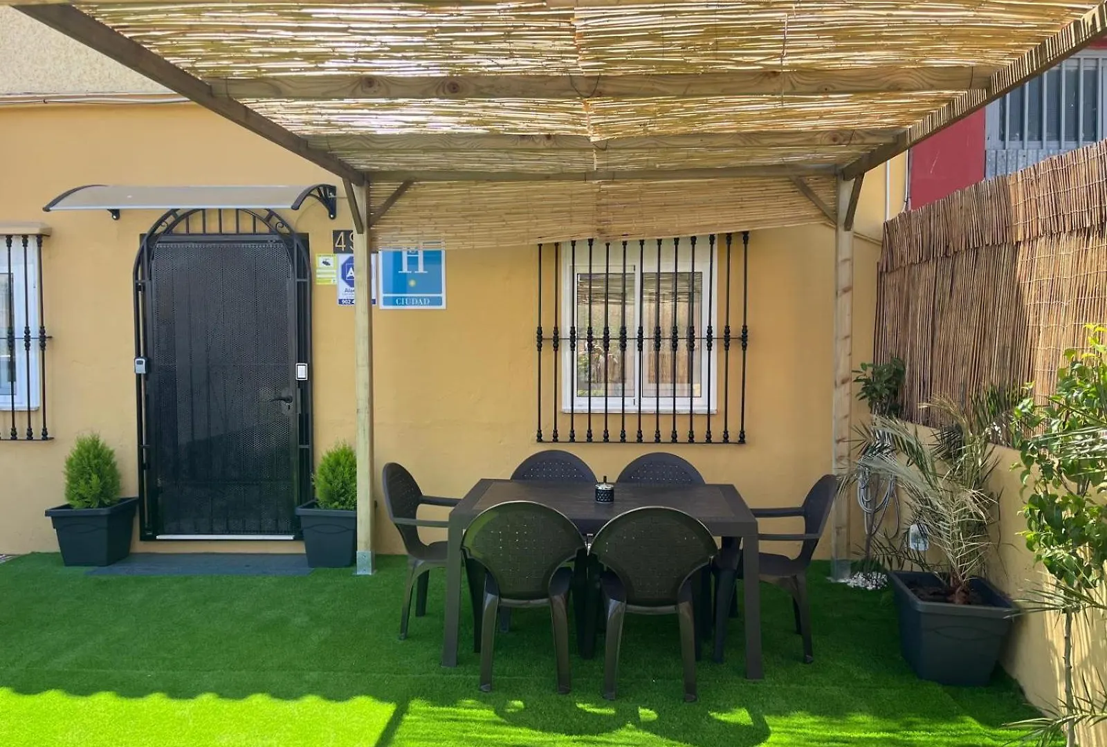 Hostal Nv Airport Málaga Auberge de jeunesse