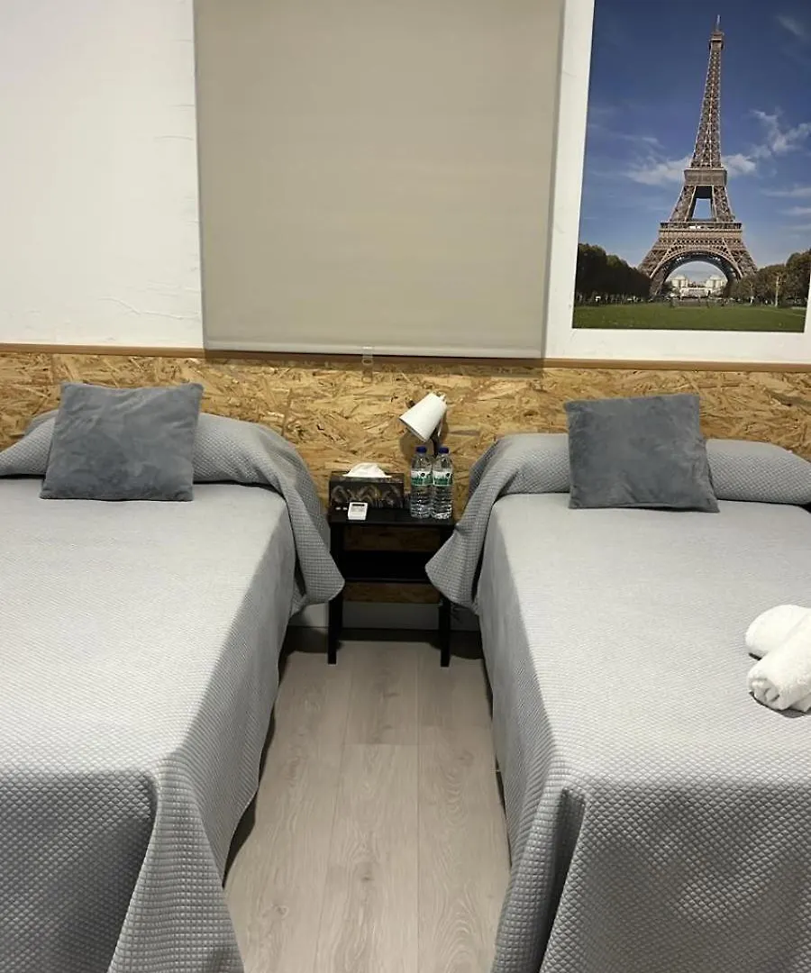 호스텔 Hostal Nv Airport 말라가 스페인